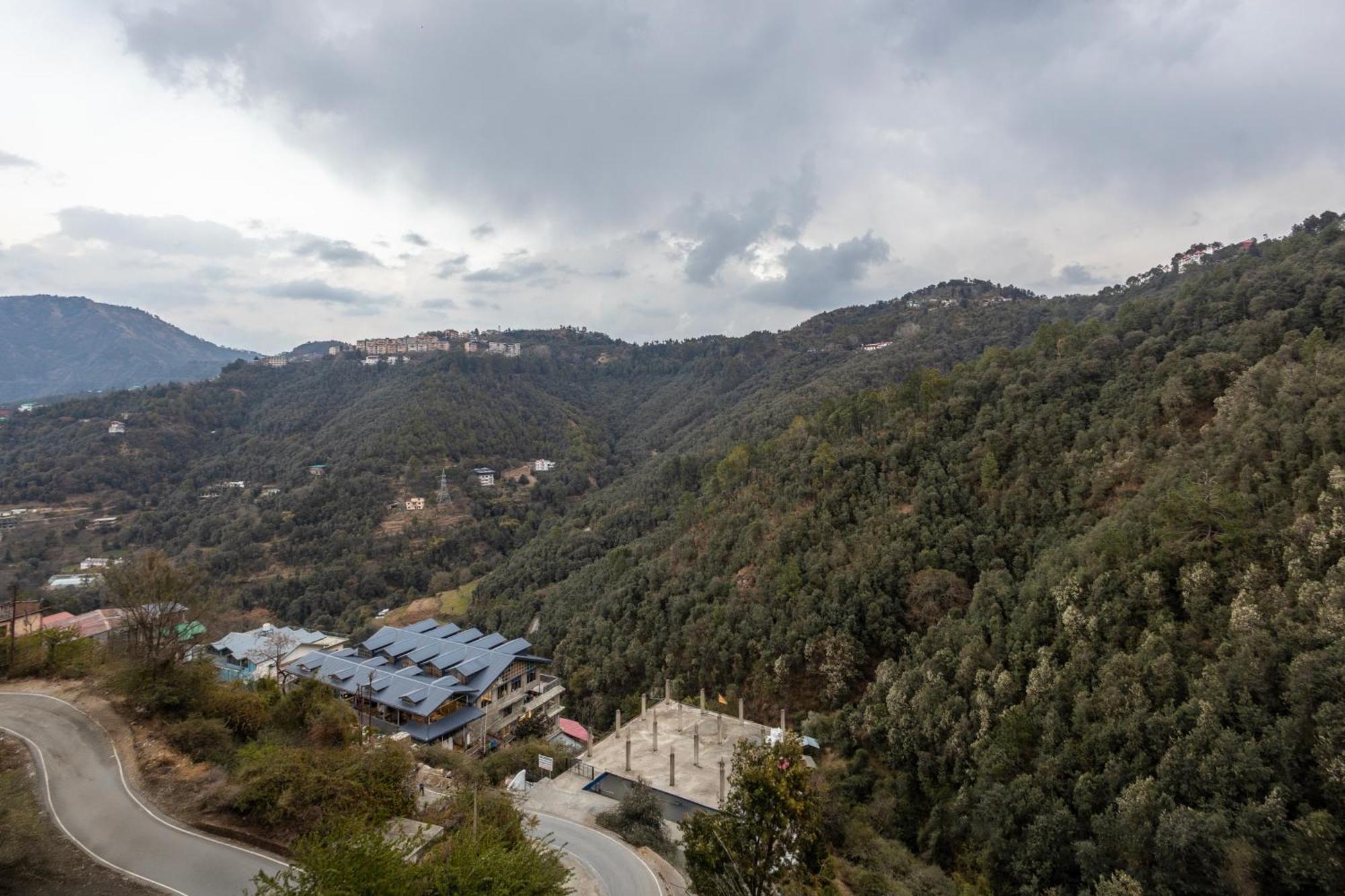 Treebo Lords Garden Glory With Valley View & Centralized Heating Shimla Ngoại thất bức ảnh